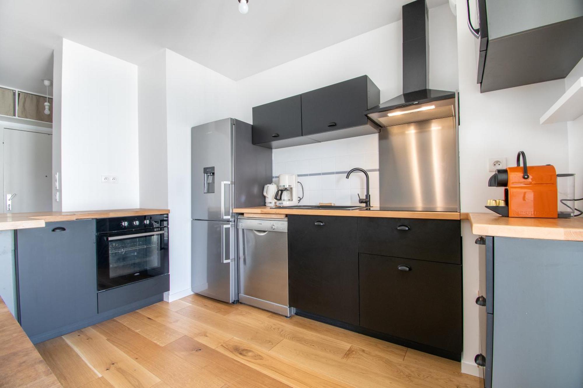 Cosy T2 De 50 M² Centre-Ville Avec Garage & Balcon نانت المظهر الخارجي الصورة